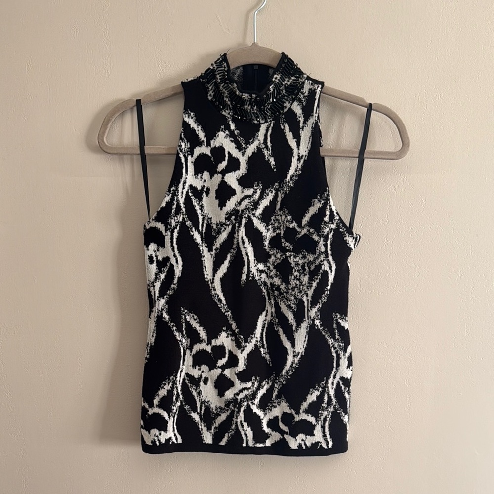 WHBM NWT Beaded Brushed Halter Sleeveless Halter Top Abstract Floral Size XSP - Picture 3 of 10